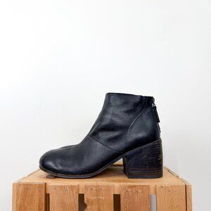 Marsell Black Italian Leather Chunky Block Heel Round Toe Ankle Boots Size 38.5